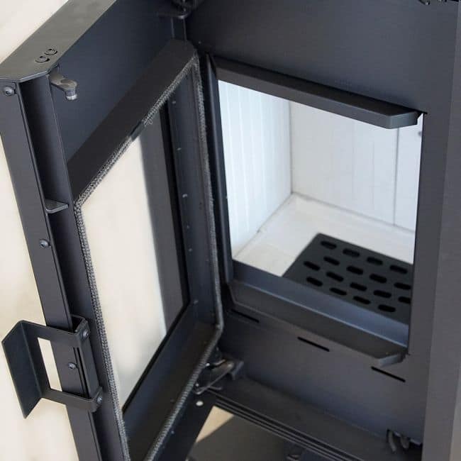 WOOD BURNING STEEL STOVE ENYO/FLAT/01 pedestal Ø150 6kW - Image 4